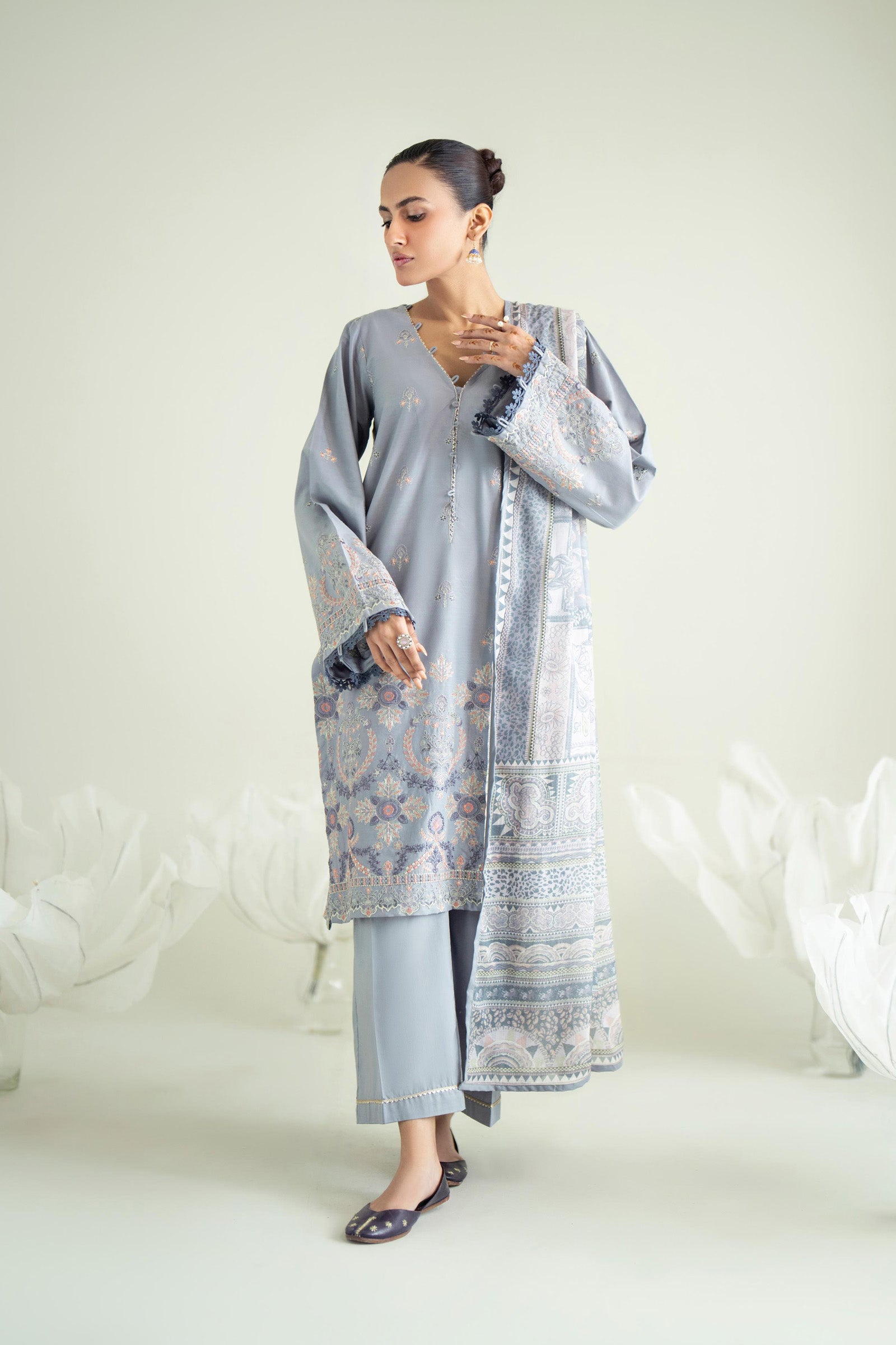 Cotton Lawn wider width Embroidery