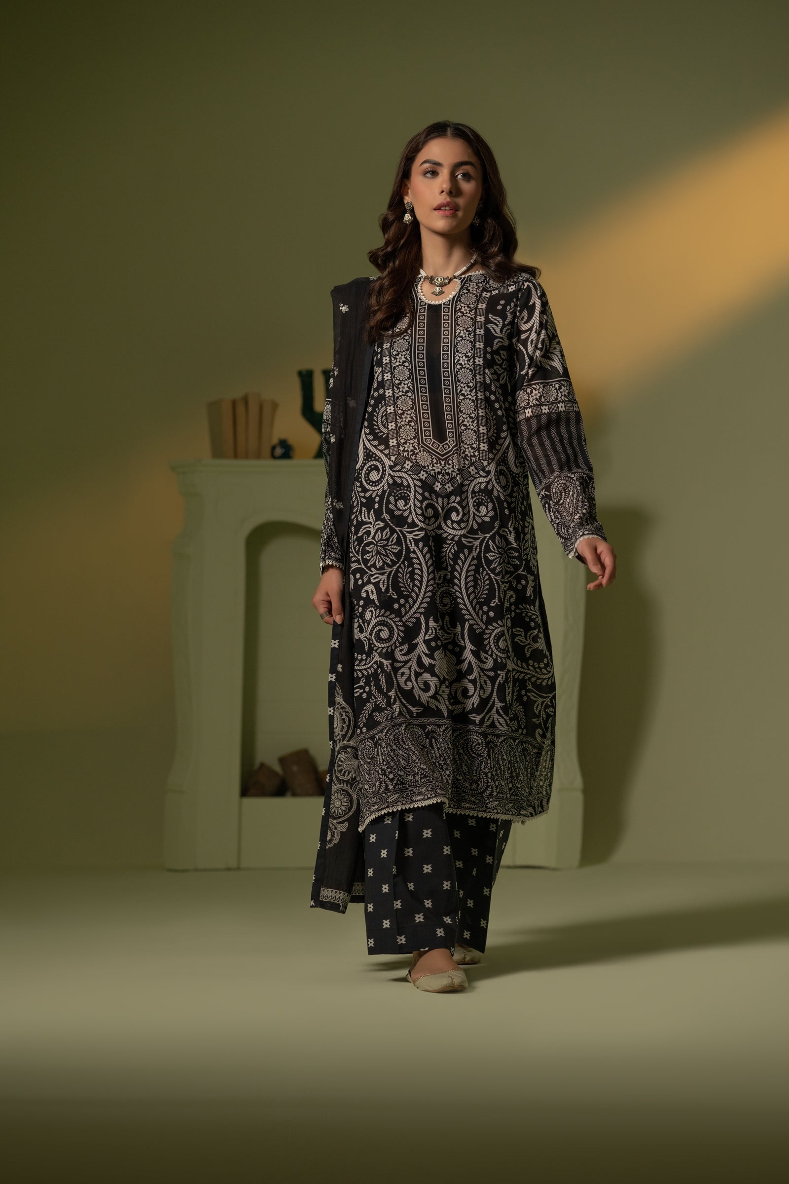 Lawn Digital Print Embroidery
