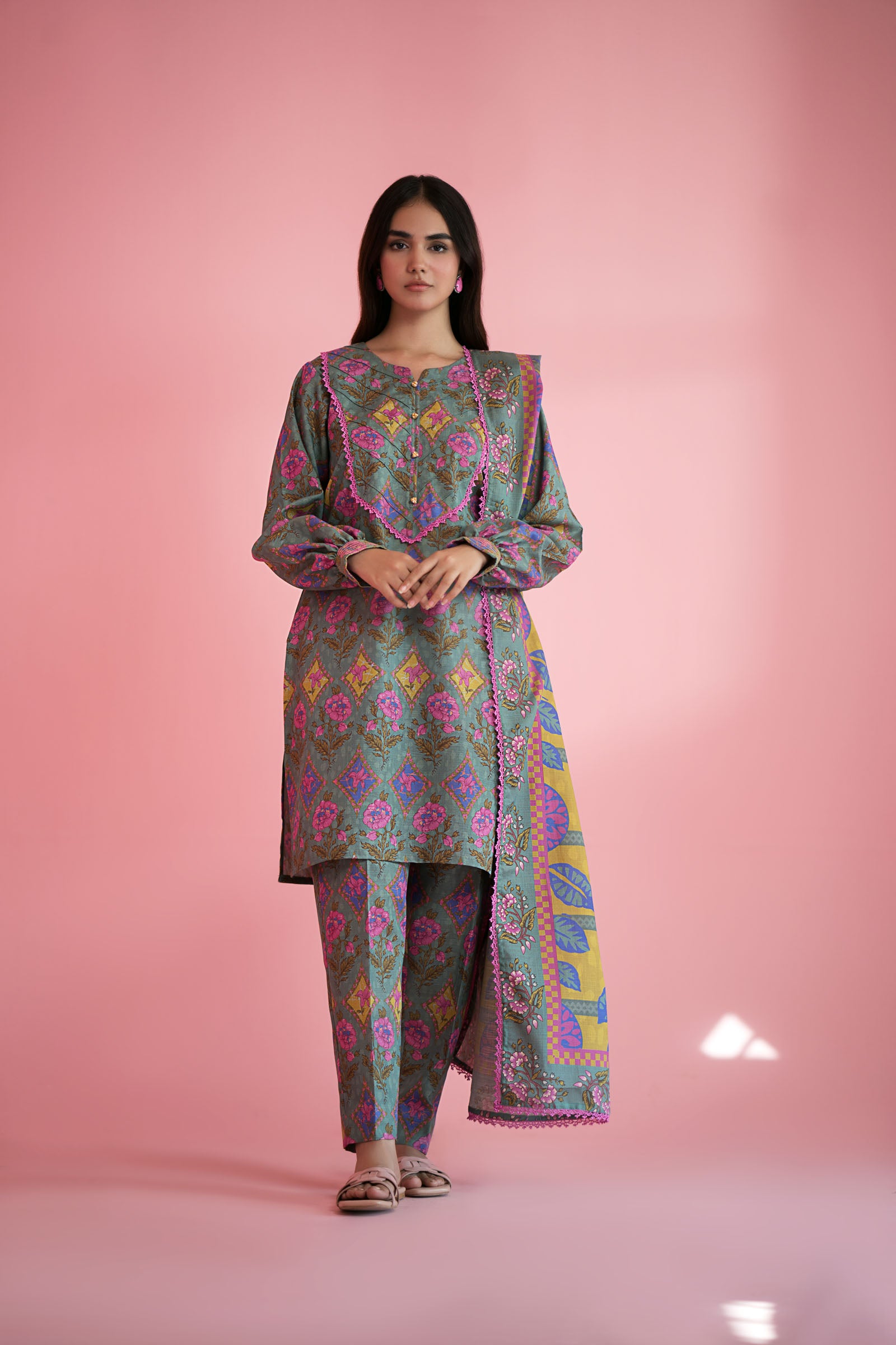 Shamray Khaddar Slub Print