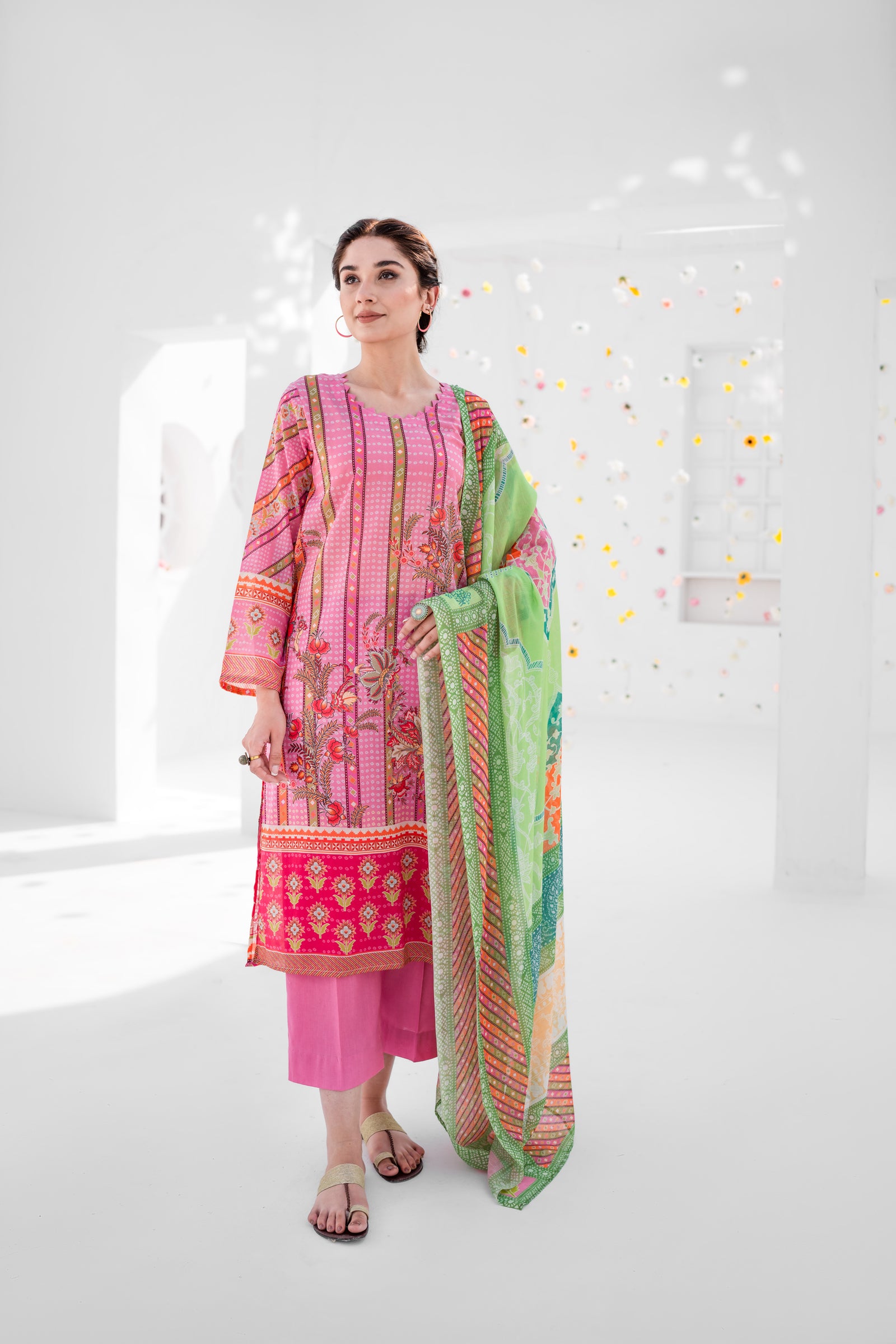 Superior Crinkle Lawn Slub Digital Print