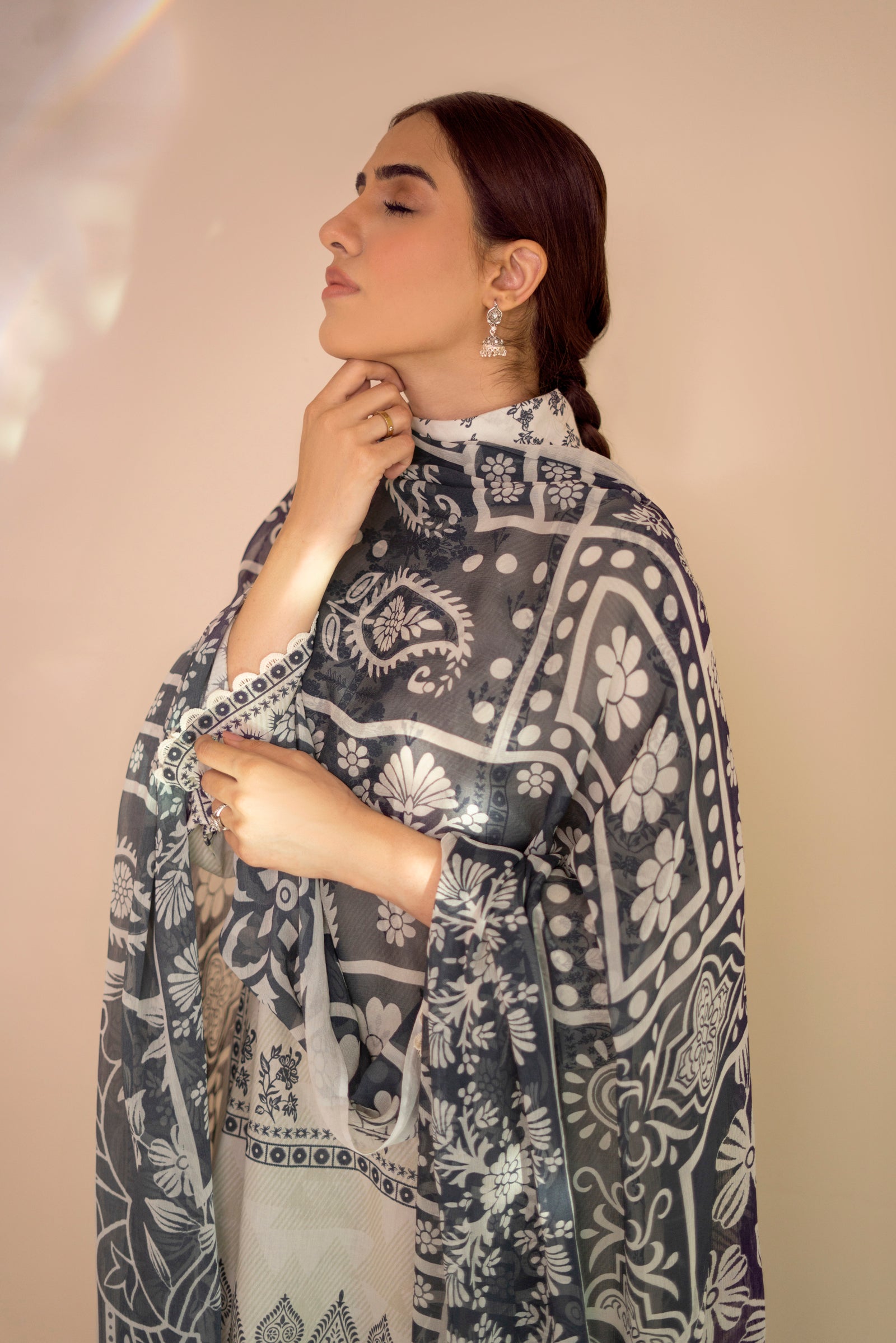 Lawn Digital print Embroidery